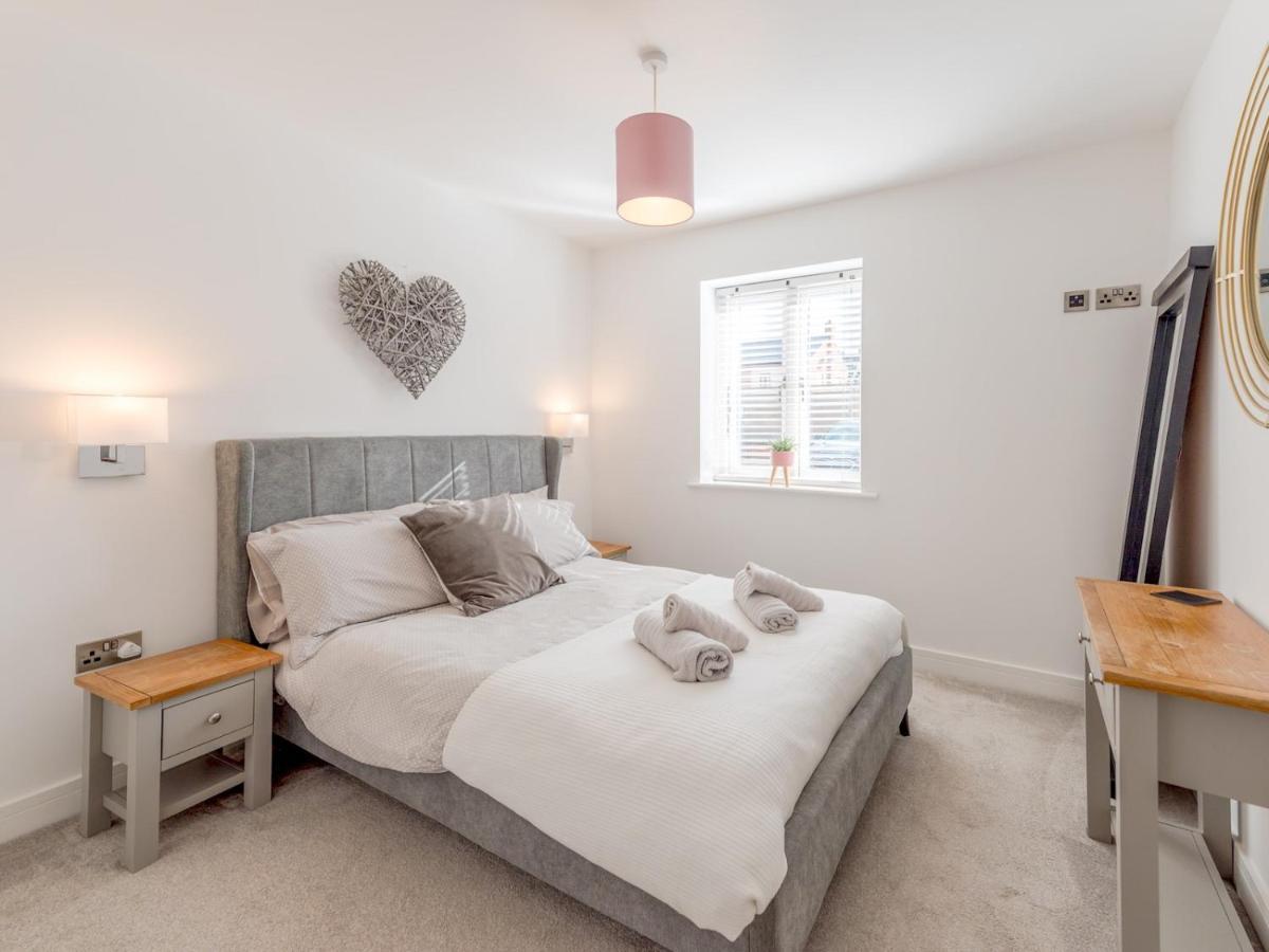 Pass The Keys 1 Bed Albury Contemporary Apartment With Secure Parking Shrewsbury Dış mekan fotoğraf